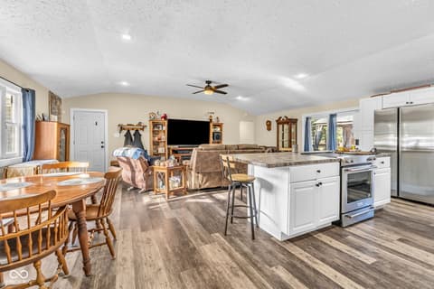 Photo of 3210 W Kensington Drive, Crawfordsville, IN