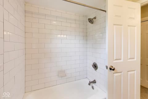 Photo of 7222 Brompton Court, Indianapolis, IN