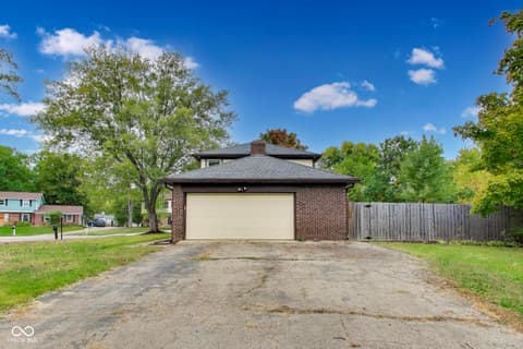 Photo of 7222 Brompton Court, Indianapolis, IN
