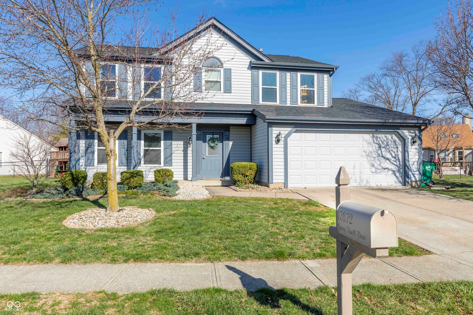 Photo of 17872 Grassy Knoll Drive, Westfield, IN