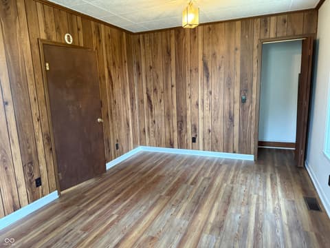 Photo of 7077 W 450 S, Williamsport, IN