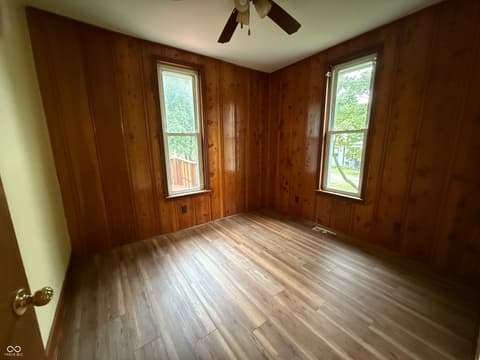 Photo of 7077 W 450 S, Williamsport, IN