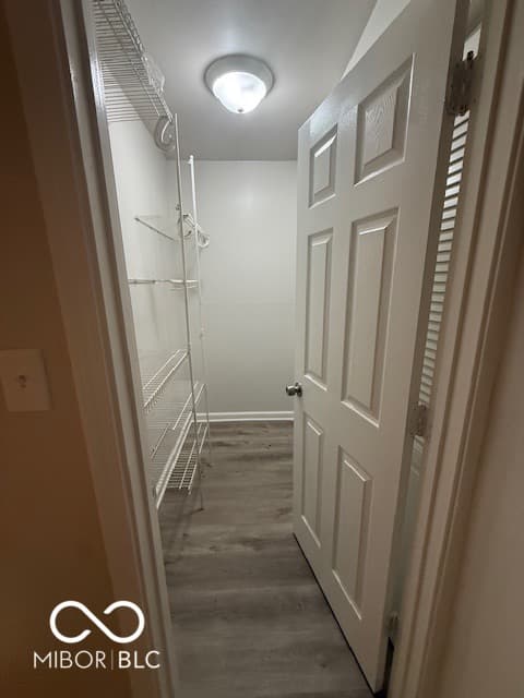 Walk In Closets — 1614 E Gimber Street, Indianapolis, IN