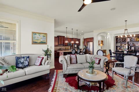 Living room at 10001 Copper Saddle Bend, Fishers, IN