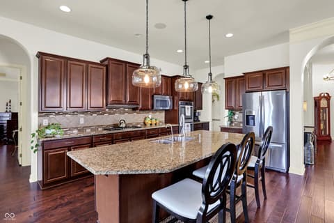 Kitchen at 10001 Copper Saddle Bend, Fishers, IN