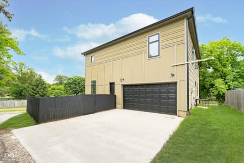 Photo of 2130 Brookside Parkway North Drive, Indianapolis, IN