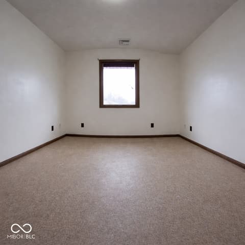 Photo of 612 Arrasmith Avenue, Cayuga, IN