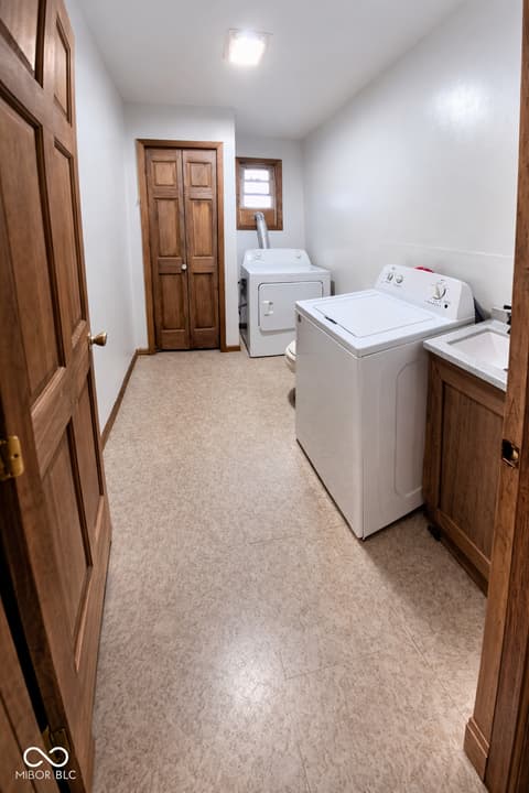 Photo of 612 Arrasmith Avenue, Cayuga, IN