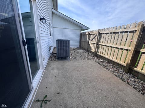 Photo of 2872 Two Worlds Drive, Columbus, IN