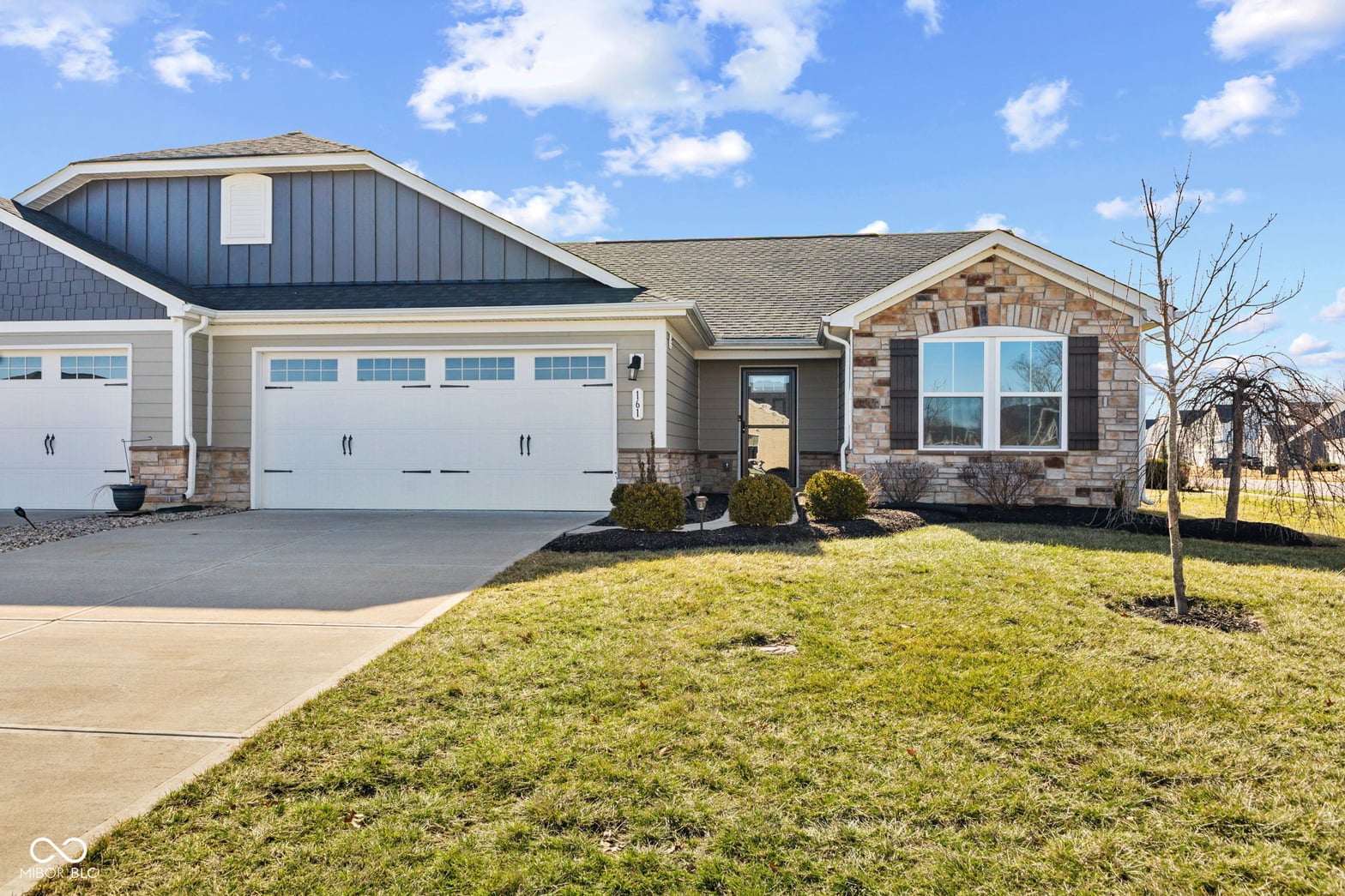 Photo of 161 Kiawah Drive, Whiteland, IN
