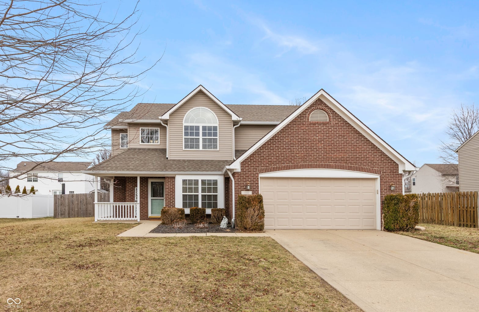 Photo of 502 Acorn Drive, Whiteland, IN