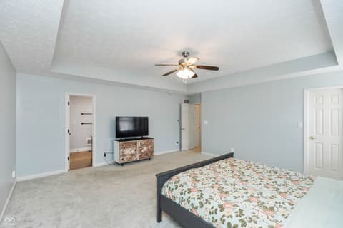 Photo of 502 Acorn Drive, Whiteland, IN