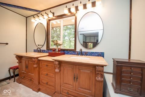 Photo of 111 N 500 W, West Lafayette, IN