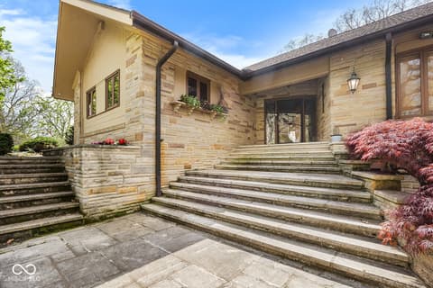 Photo of 111 N 500 W, West Lafayette, IN