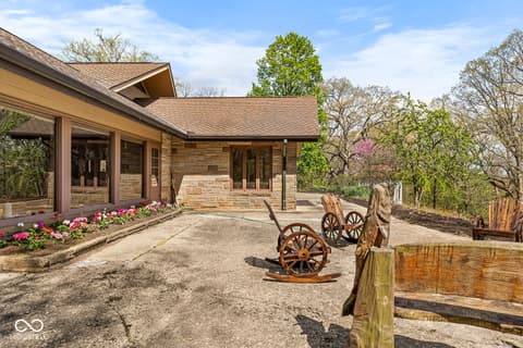 Photo of 111 N 500 W, West Lafayette, IN