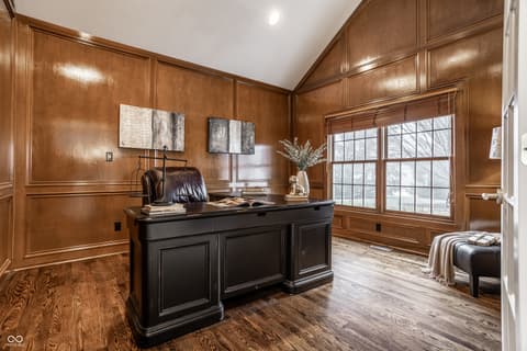 Photo of 9889 Summerlakes Drive, Carmel, IN
