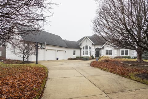 Photo of 9889 Summerlakes Drive, Carmel, IN