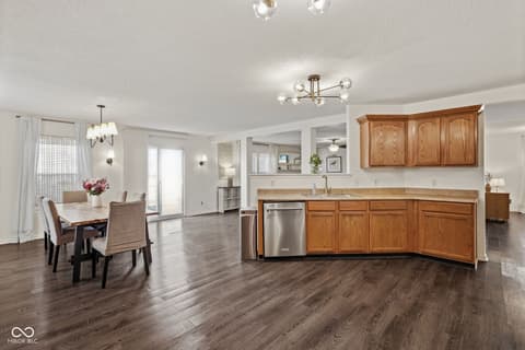 Photo of 3258 Hemlock Street, Whiteland, IN