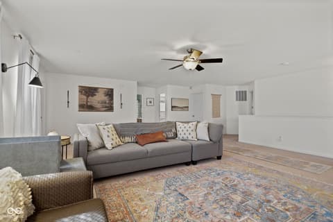Photo of 3258 Hemlock Street, Whiteland, IN