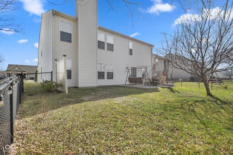 Photo of 3258 Hemlock Street, Whiteland, IN