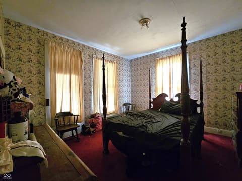 Photo of 103 N Franklin Street, Fairland, IN