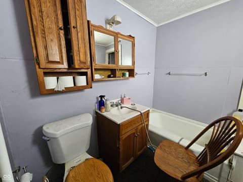 Photo of 103 N Franklin Street, Fairland, IN
