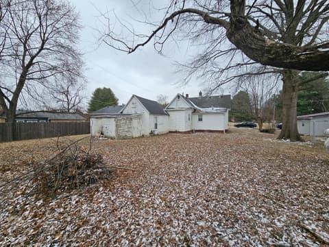 Photo of 103 N Franklin Street, Fairland, IN