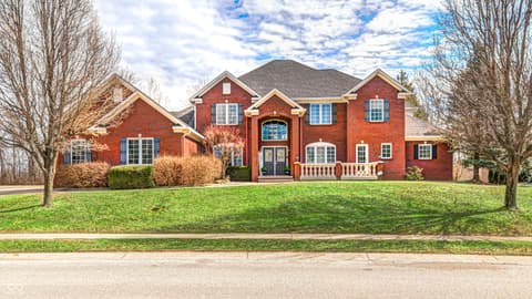 633 Foxboro Drive