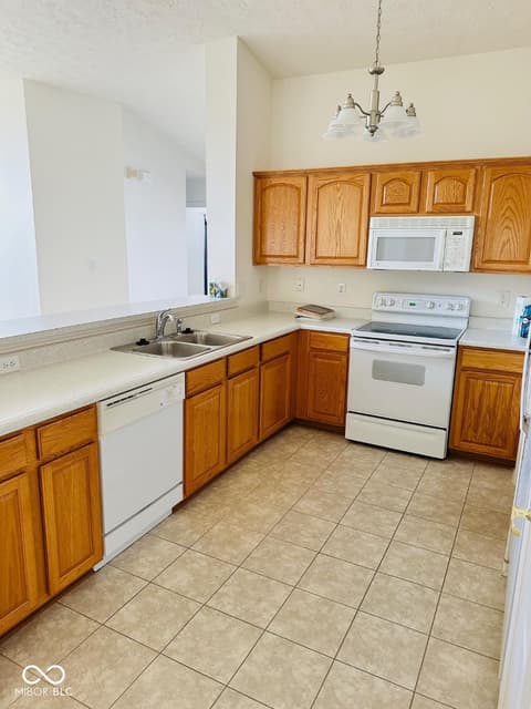Kitchen at 10787 Whippoorwill Lane, Indianapolis, IN