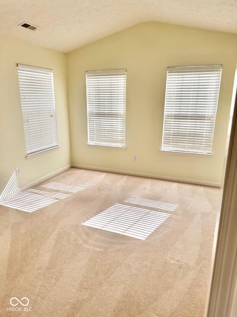 Den — 10787 Whippoorwill Lane, Indianapolis, IN