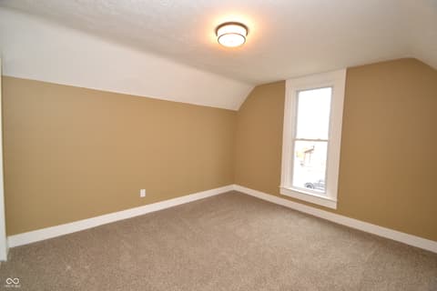 Photo of 465 N West Street, Tipton, IN