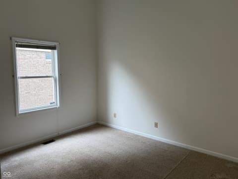 Photo of 1634 Foxmere Way, Greenwood, IN