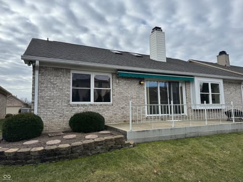 Photo of 1634 Foxmere Way, Greenwood, IN