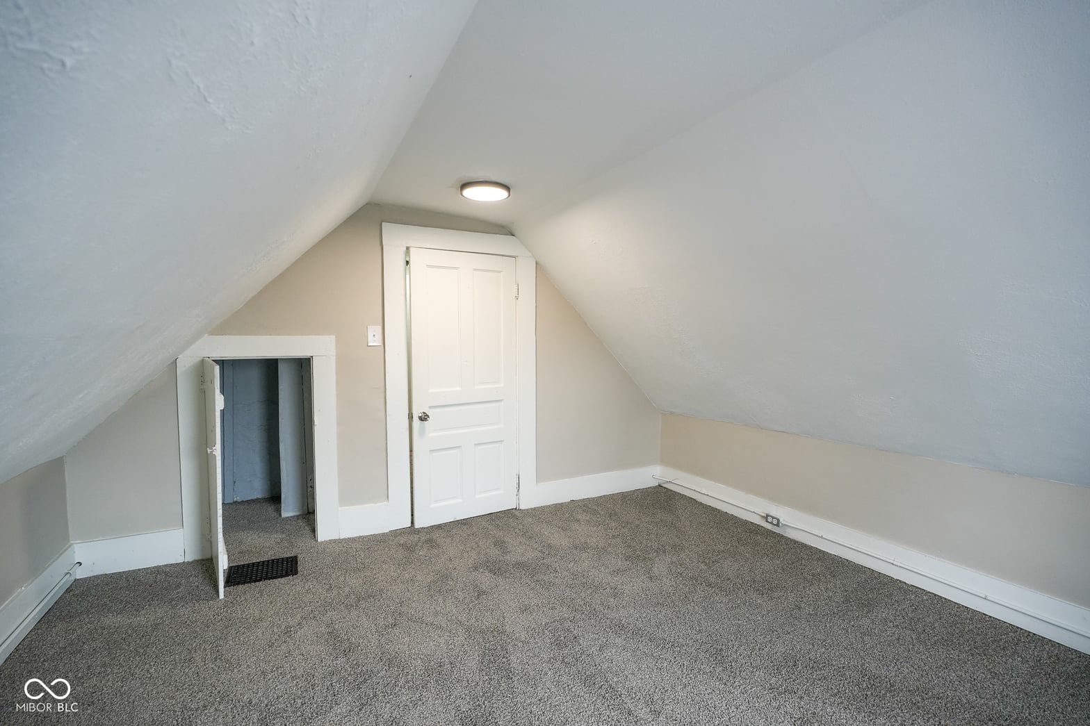 Bonus Room