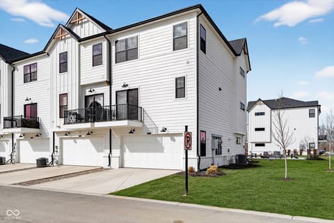 Photo of 7107 Pate Hollow Drive, Brownsburg, IN