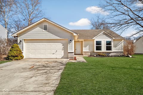 613 Woodfield Circle