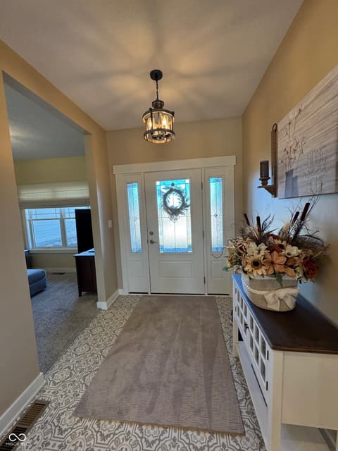 Foyer at 1485 N Monroe Way, Rushville, IN
