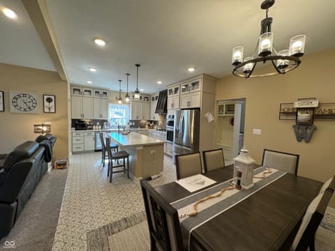 Dining room at 1485 N Monroe Way, Rushville, IN