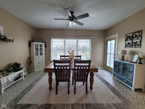Dining room at 1485 N Monroe Way, Rushville, IN