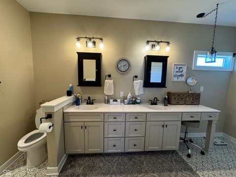 Bathroom at 1485 N Monroe Way, Rushville, IN