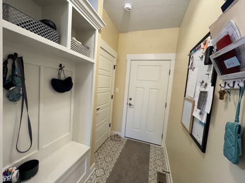Laundry room at 1485 N Monroe Way, Rushville, IN