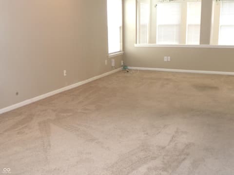 Living room at 7451 Oak Knoll Drive, Indianapolis, IN