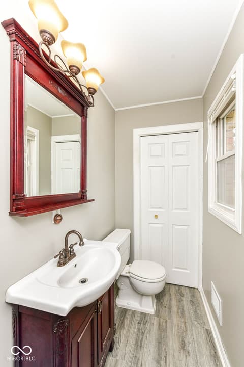 Photo of 435 W Thompson Road, Indianapolis, IN