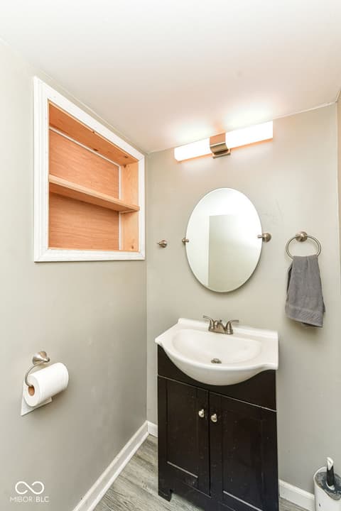 Photo of 435 W Thompson Road, Indianapolis, IN