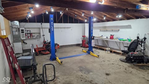Garage at 435 W Thompson Road, Indianapolis, IN