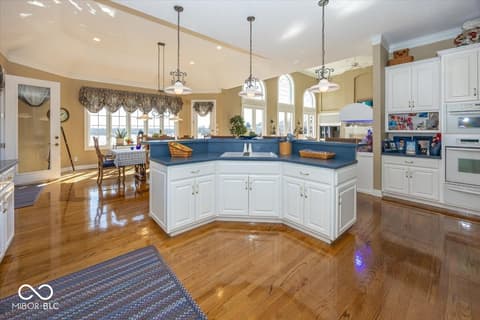Photo of 3107 Waterfront Circle, Anderson, IN