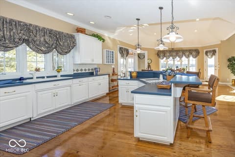 Photo of 3107 Waterfront Circle, Anderson, IN