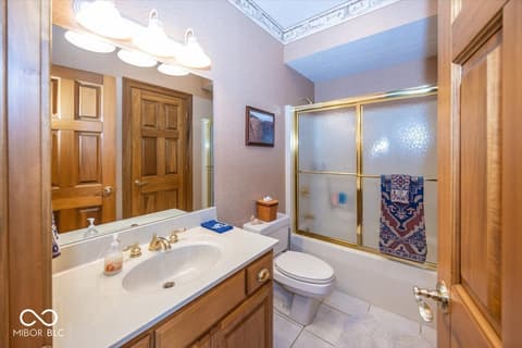Photo of 3107 Waterfront Circle, Anderson, IN