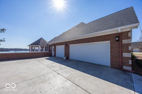 Photo of 3107 Waterfront Circle, Anderson, IN
