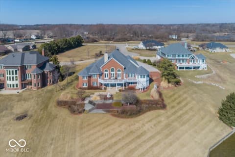 Photo of 3107 Waterfront Circle, Anderson, IN